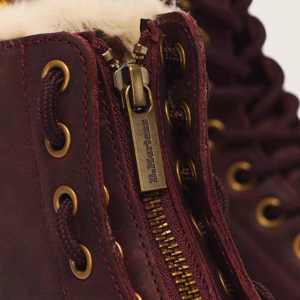 Dr.Martens 1460 Serena Zip Crazy Horse Cherry Red 43565600
