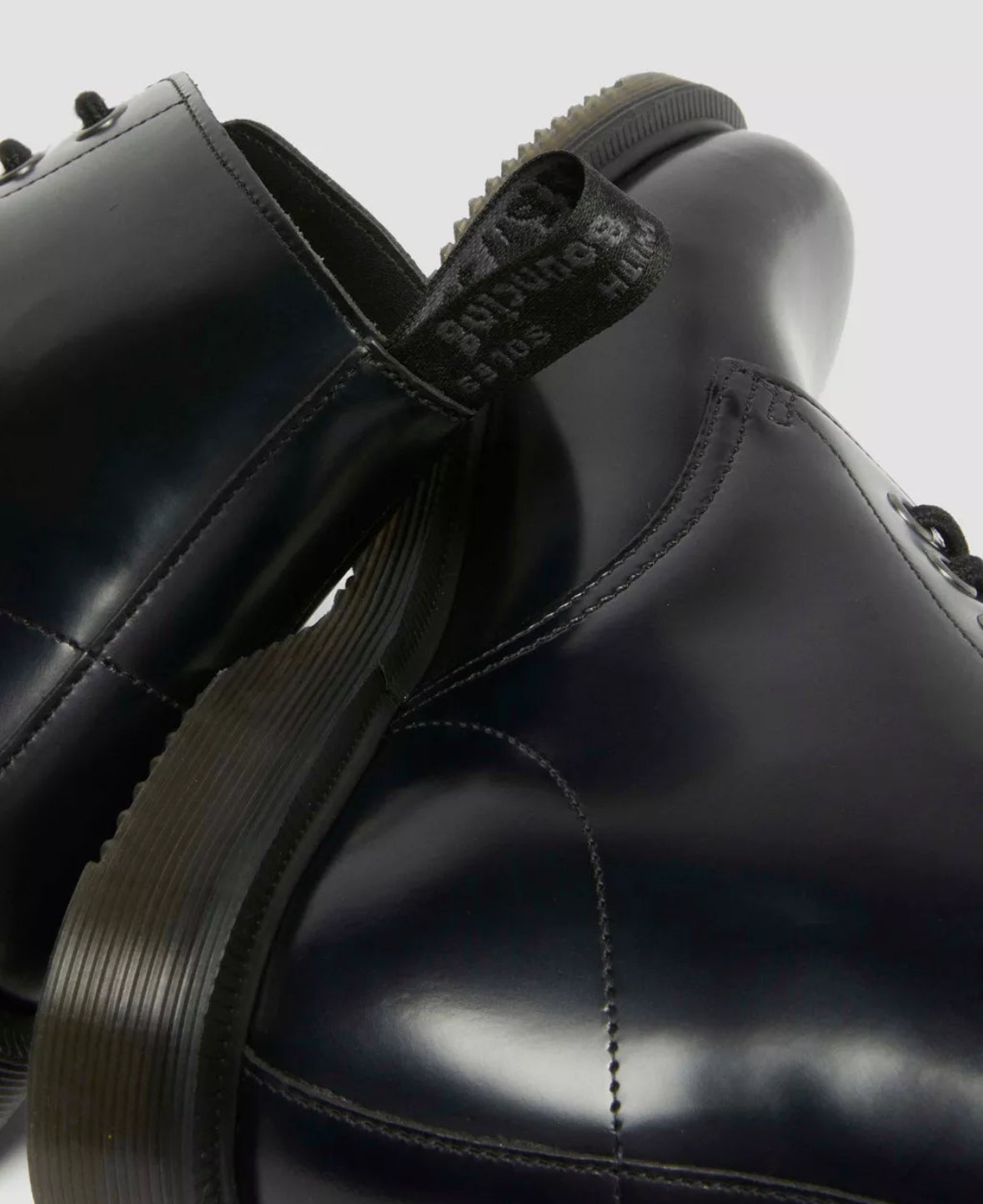 Dr.Martens 5 Loch Ankle Boots Emmeline Black Polished Smooth 32219001