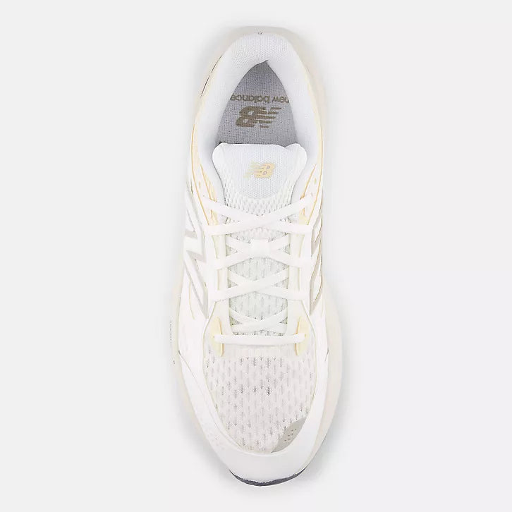 New Balance Fresh Foam Trainer UTRNEA Seasalt Linen