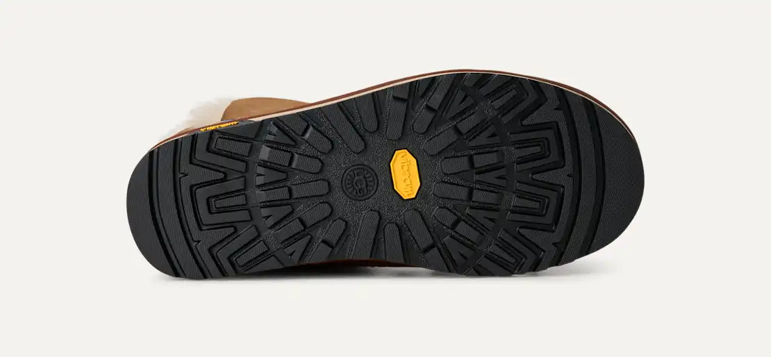 UGG Classic Tread Boot Chestnut 1180394
