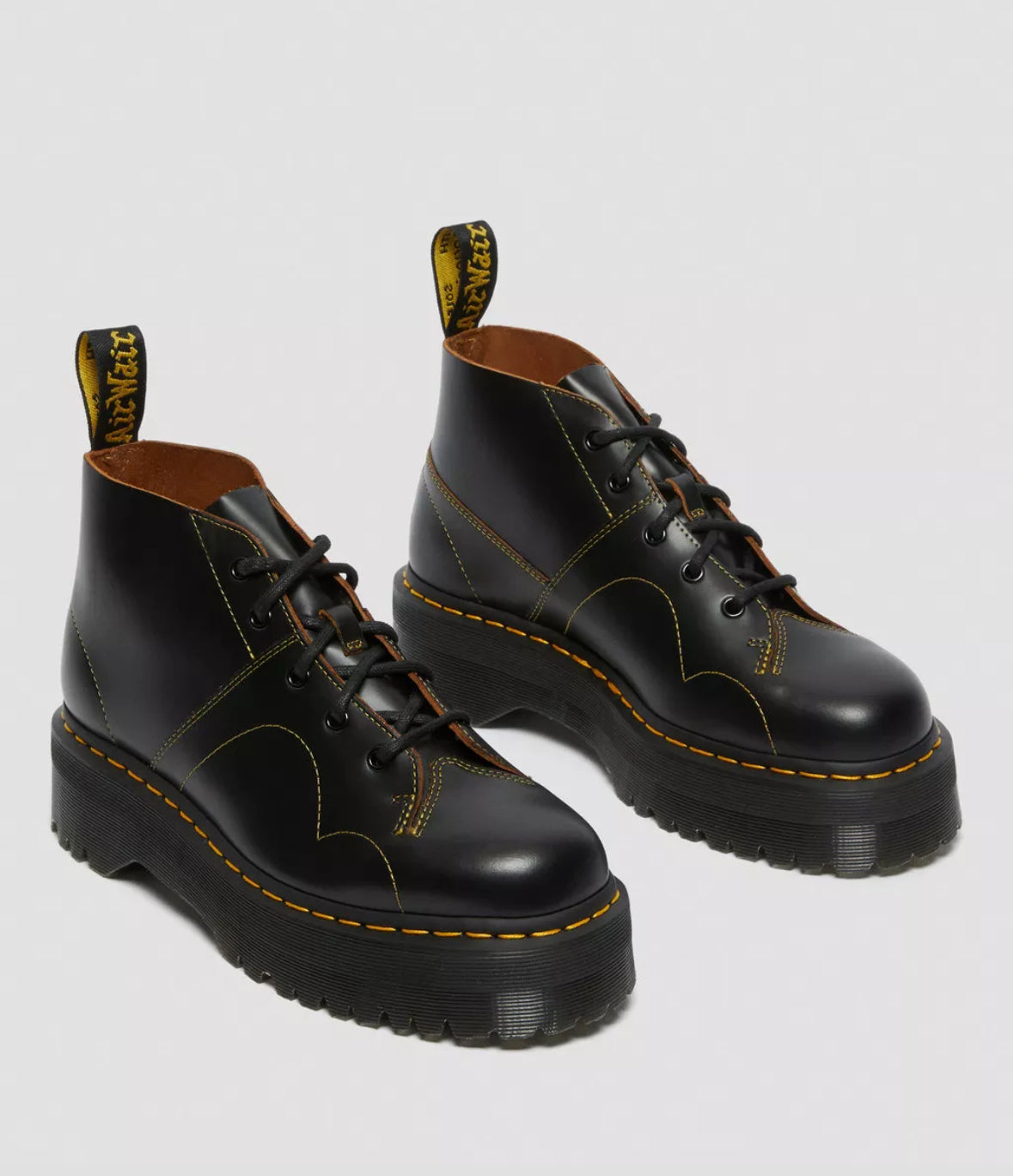 Dr.Martens Church Quad Black Vintage Smooth 25357001