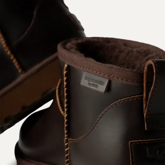 UGG Classic Mini LTHR Boot Ironwood 1163490