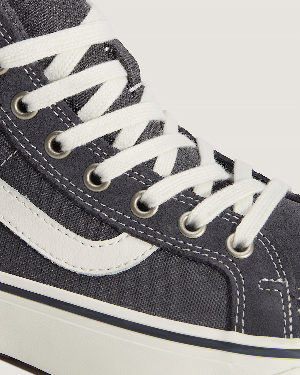 VANS SK8-HI Insulated Asphalt Waterproof VN000Y611O7