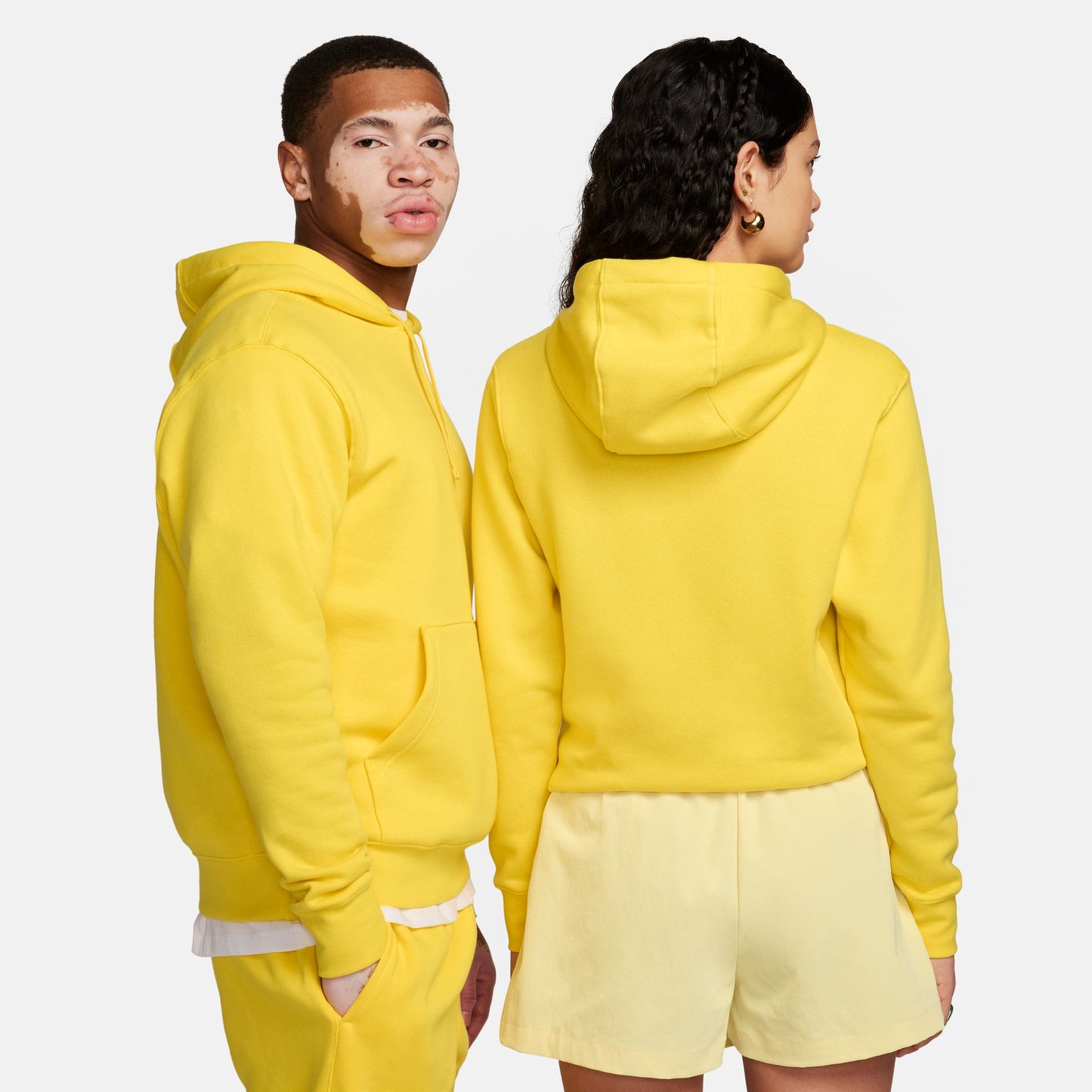 Nike Sportswear Club Pullover Hoodie Fleece Lightening BV2654-718