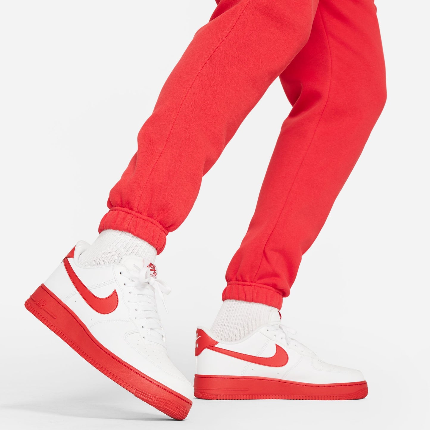 Nike Sportswear Club Jogginghose Fleece Red BV2737-657