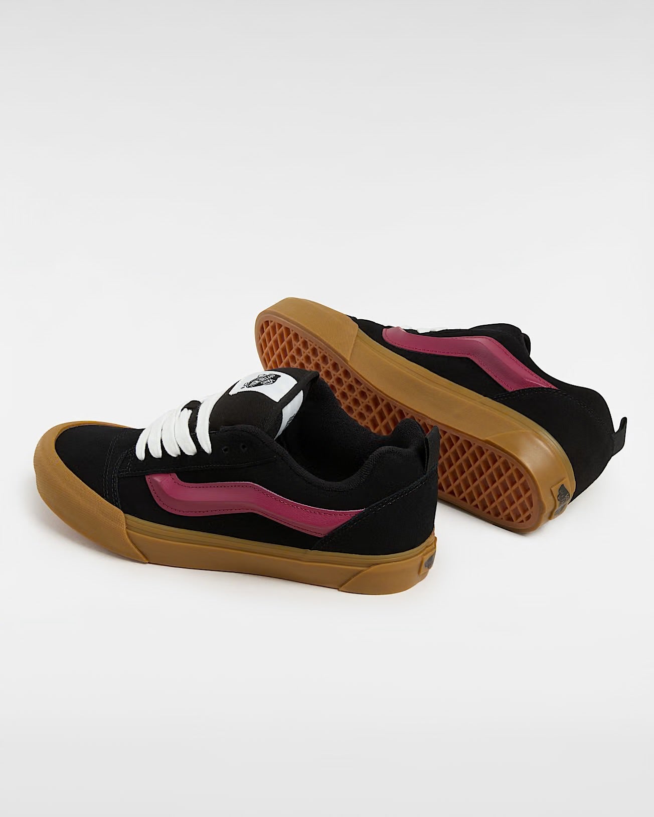 VANS Knu Skool Black Red Gum VN000D6CBMV