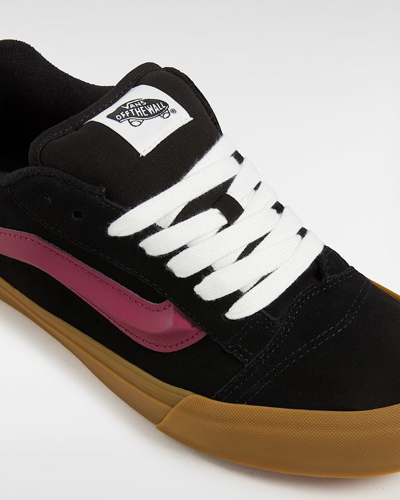 VANS Knu Skool Black Red Gum VN000D6CBMV