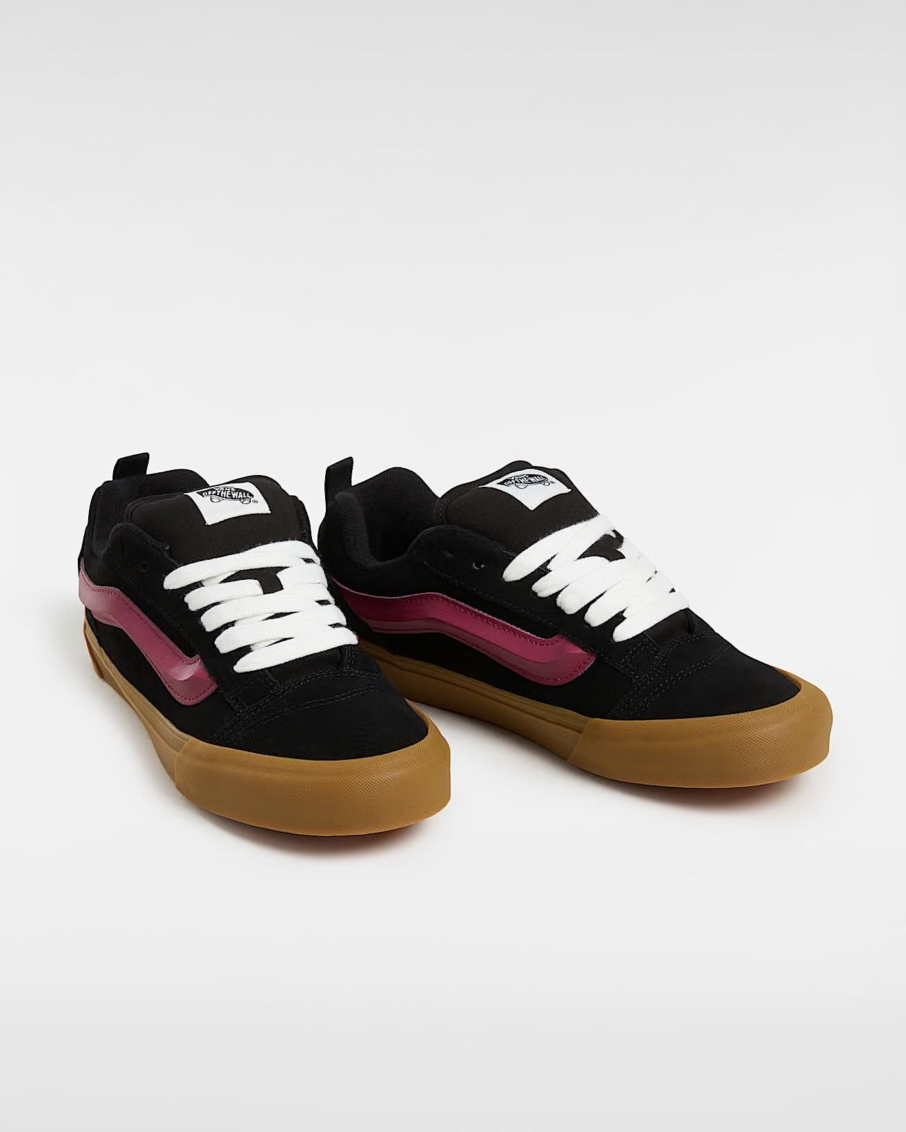 VANS Knu Skool Black Red Gum VN000D6CBMV