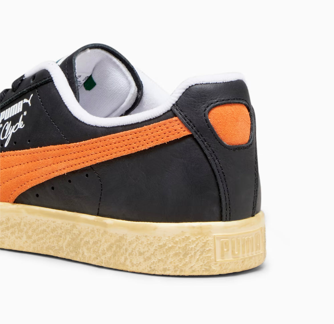 PUMA Clyde Vintage Sneaker black orange 394687-02