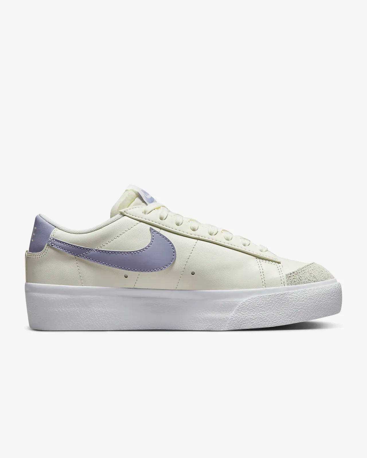 Nike Blazer Low Platform sail indigo haze DJ0292-110