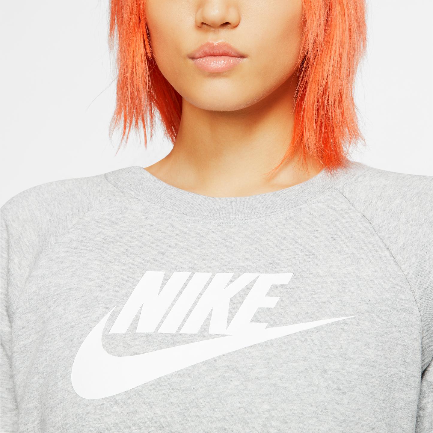 Nike Sportswear Essential Sweatshirt grau BV4112-063