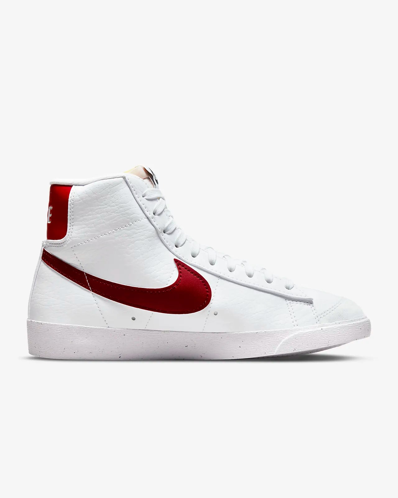 Nike Blazer Mid ‘77 Next Nature white red DQ4124-103