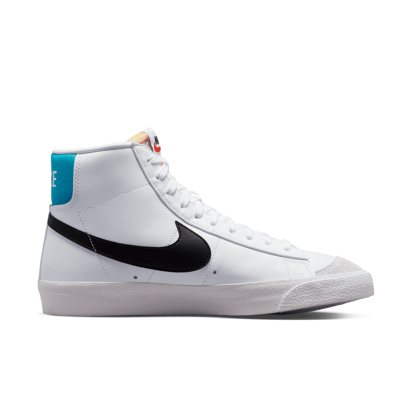 Nike Blazer Mid ‘77 white black blue BQ6806-121