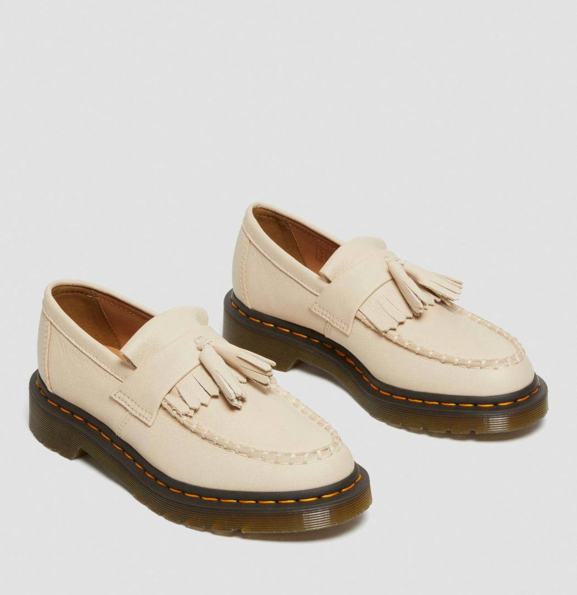 Dr.Martens Adrian Parchment Beige Virginia 22760292