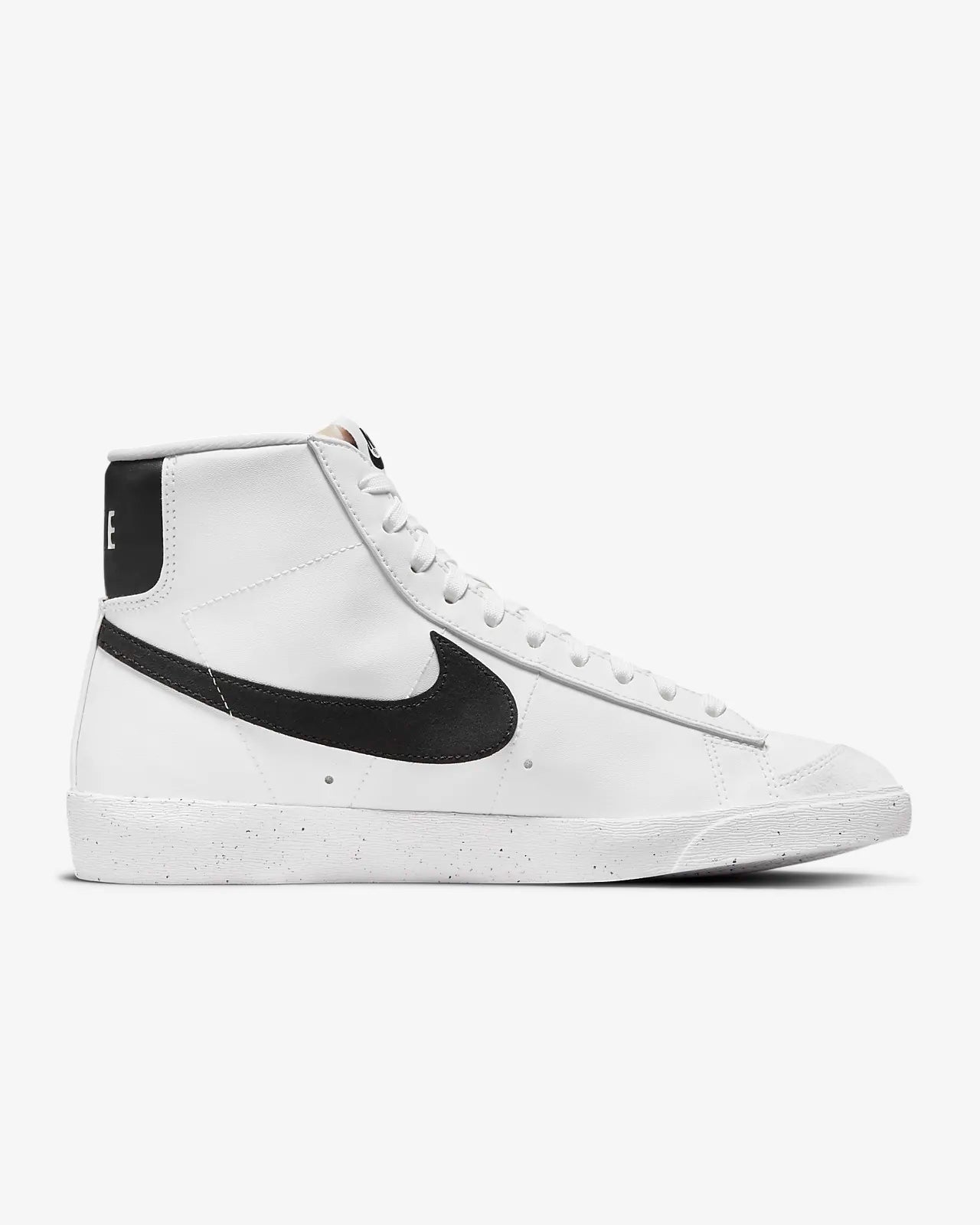 Nike Blazer Mid ‘77 Next Nature white black DO1344-101
