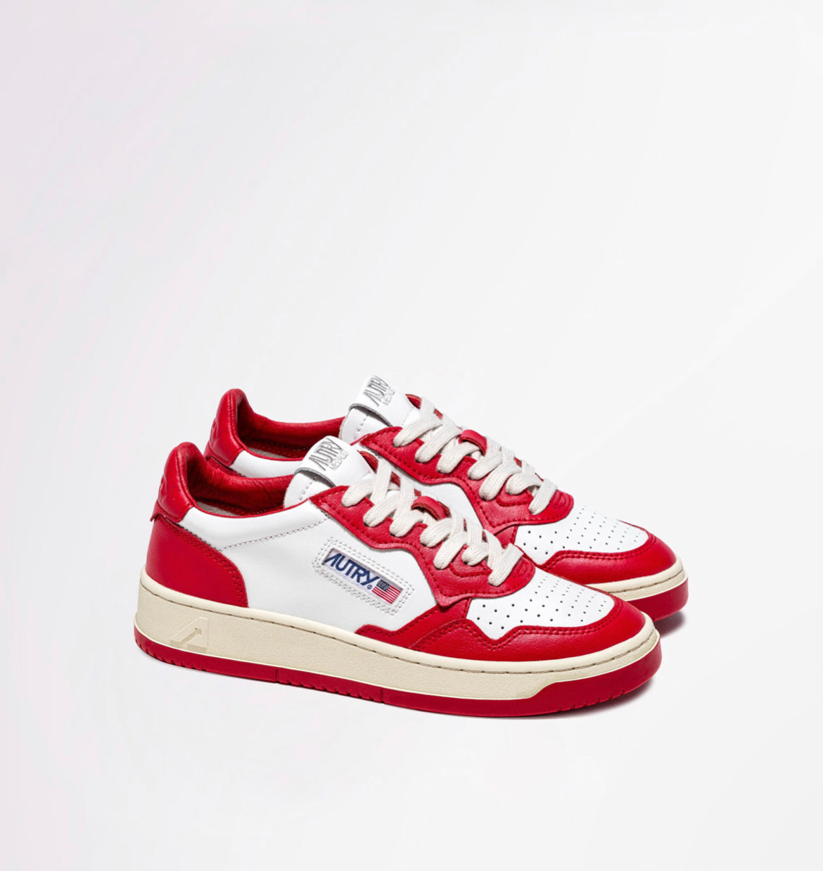Autry Action Shoes Sneaker Medalist Low Women white red AULWWB02