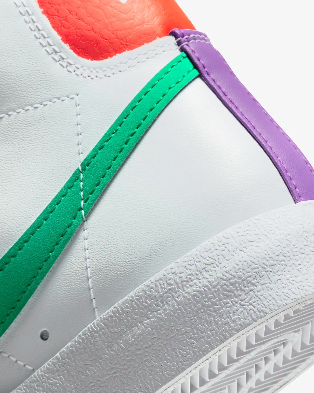 Nike Blazer Mid ‘77 white red fuchsia green CZ1055-123