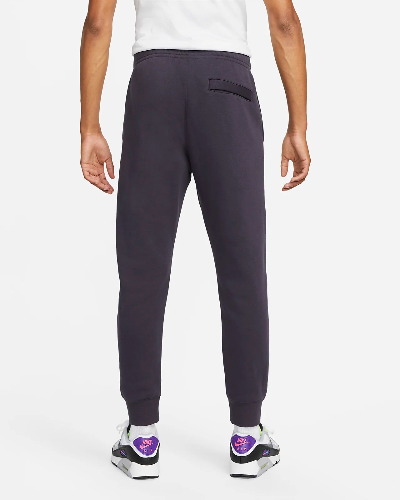 Nike Sportswear Club Jogginghose Fleece Cave Purple BV2671-540