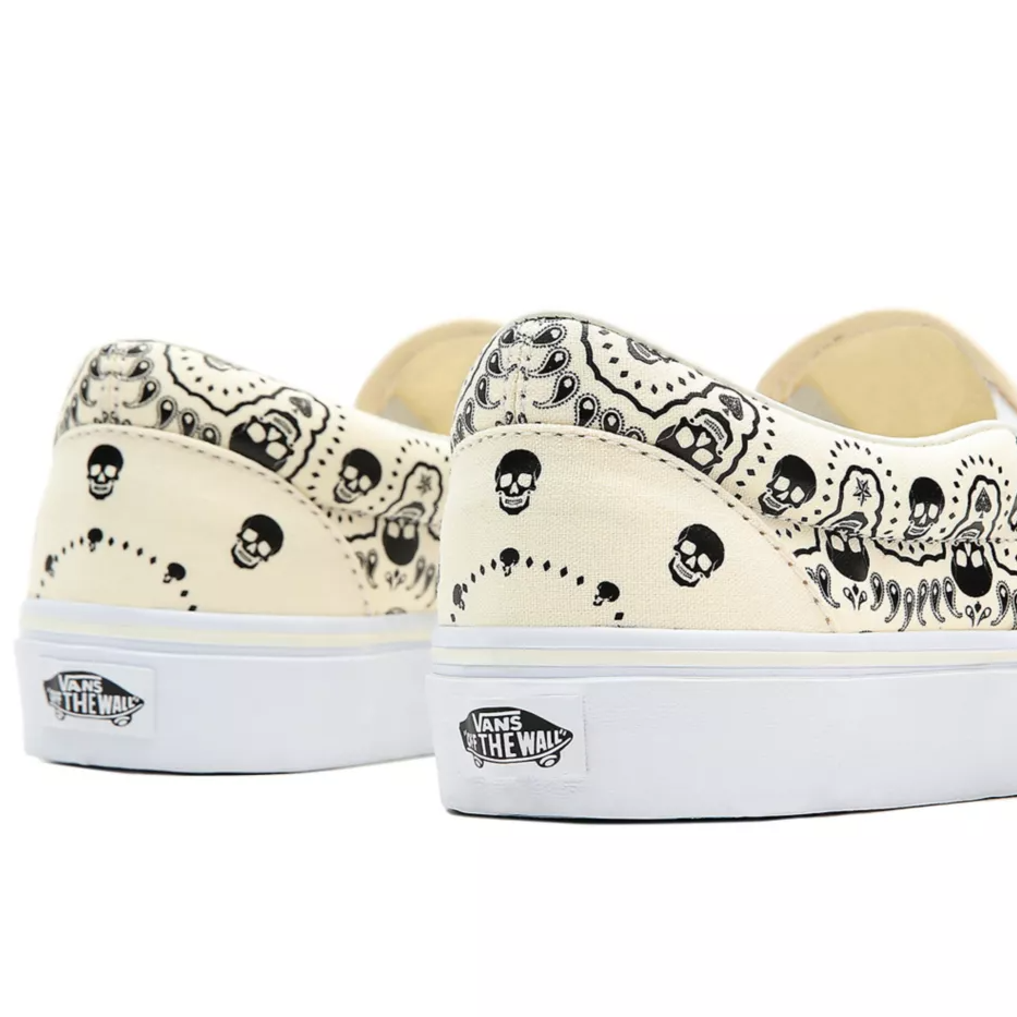 VANS Classic Slip On BANDANA VN0A33TB42S