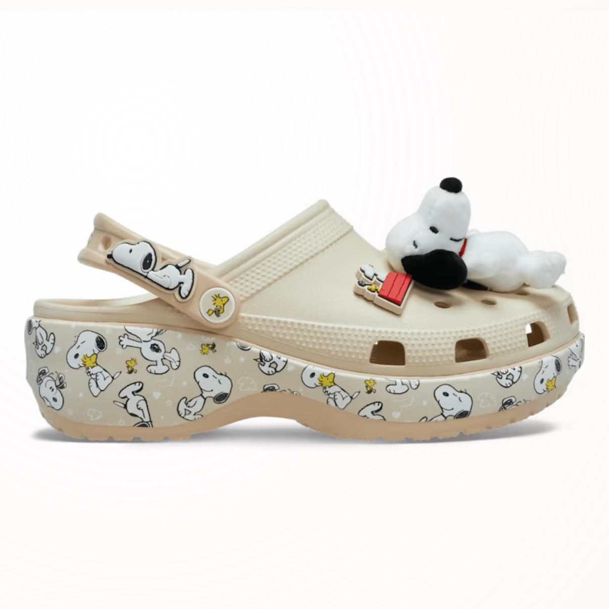 Crocs Classic Platform Clog Peanuts Snoopy