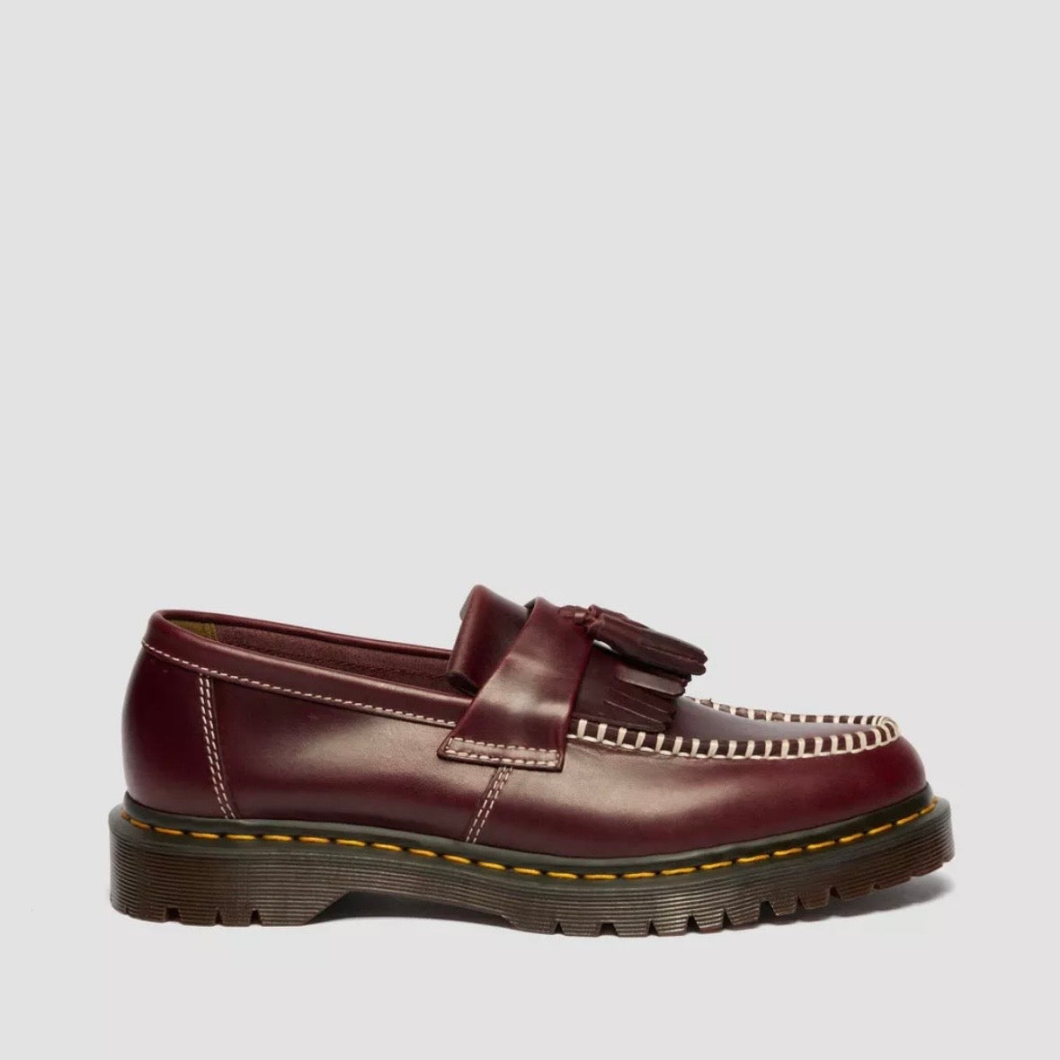 Dr.Martens Adrian Cherry Red Orleans 42849600