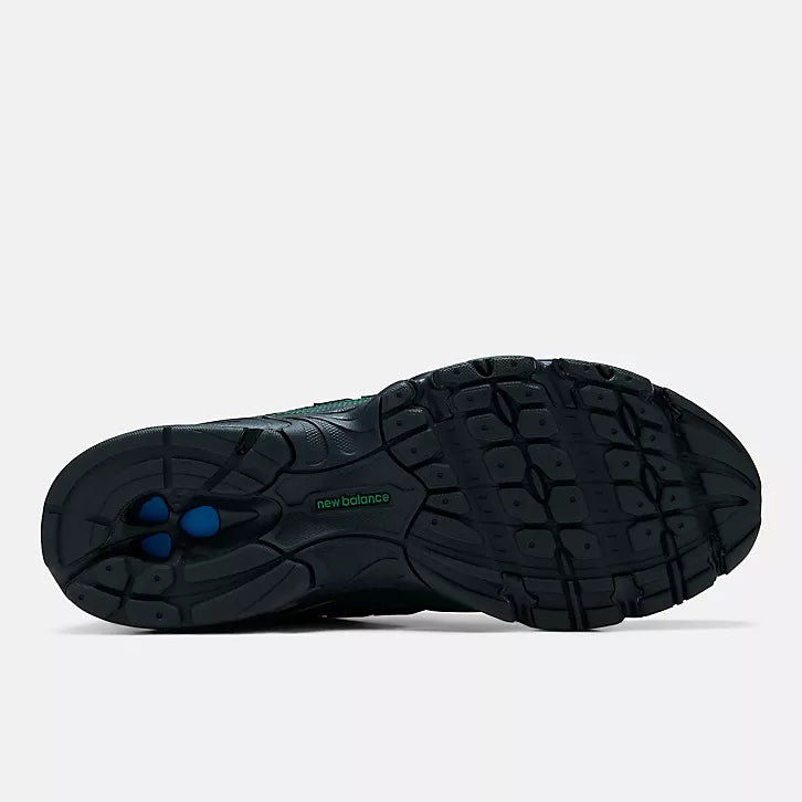 New Balance U740 7T3 Black Nordic Green