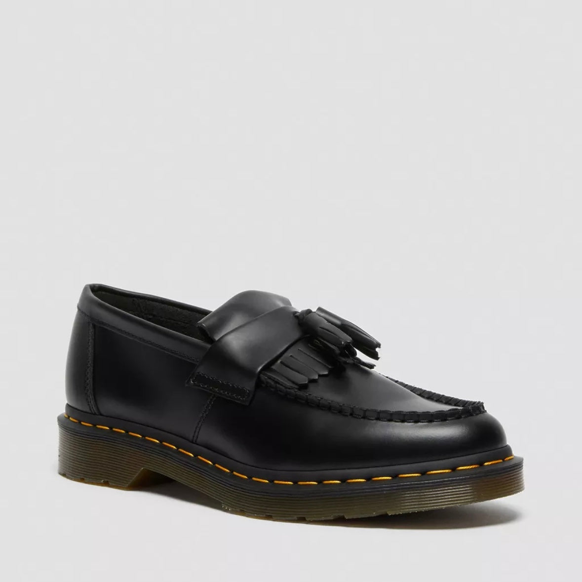 Dr.Martens Adrian Black Smooth 22209001