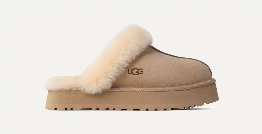 UGG Disquette Hausschuh Sand 1122550