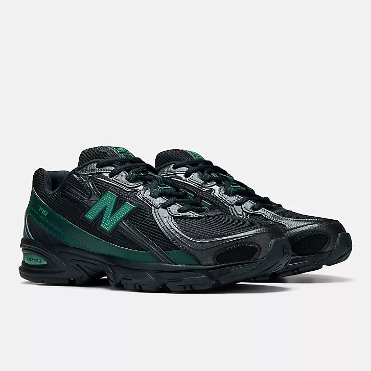 New Balance U740 7T3 Black Nordic Green
