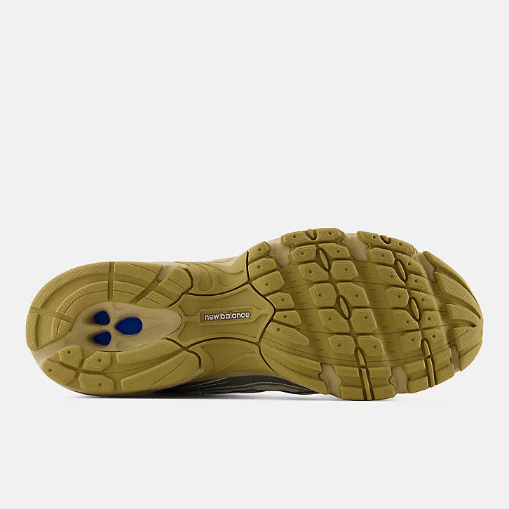 New Balance U740 3OO Linen Toasted Sesame