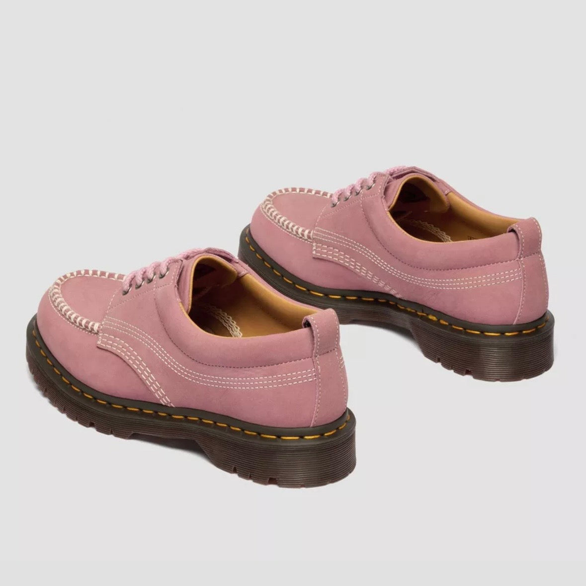 Dr.Martens Lowell Nubuck Moc Toe Dusty Pink Rose 42365650