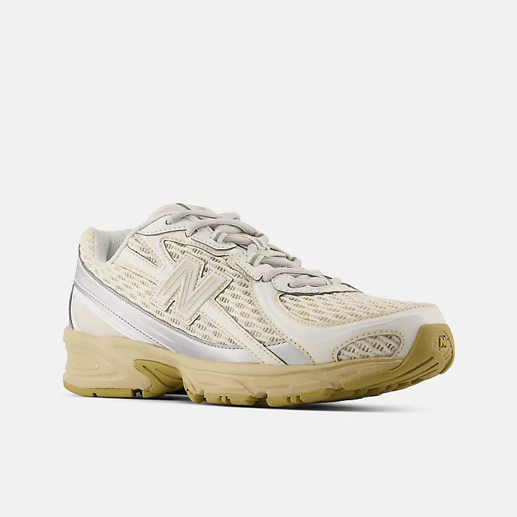 New Balance U740 3OO Linen Toasted Sesame