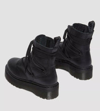 Lade das Bild in den Galerie-Viewer, Dr.Martens Jarrick Black Pisa Plateau 32221001
