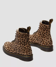 Lade das Bild in den Galerie-Viewer, Dr.Martens 1460 Pascal Black Leopard 41657200
