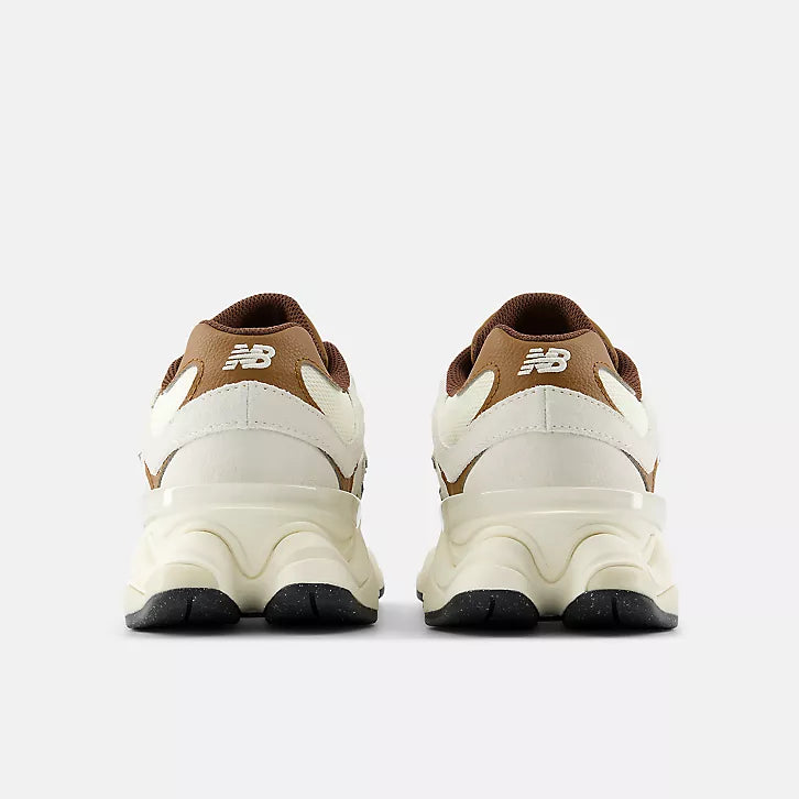 New Balance U9060 3EG Breakfast Tea Angora