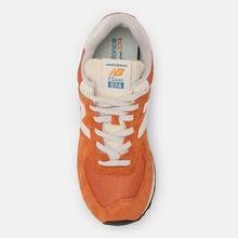 Lade das Bild in den Galerie-Viewer, New Balance Sneaker U574 VPA Infield Clay Seasalt

