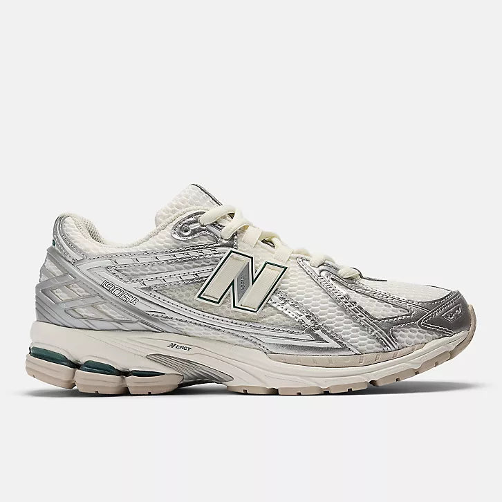 New Balance M1906REE Silver Metallic Sea Salt New Spruce