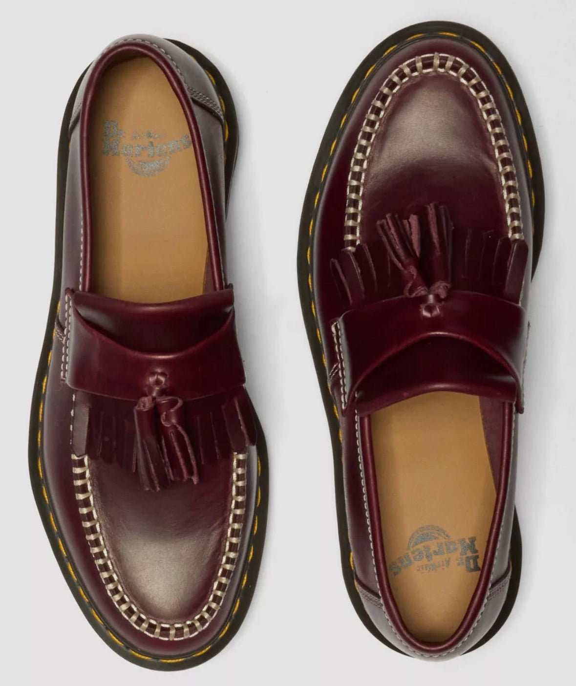 Dr.Martens Adrian Cherry Red Orleans 42849600
