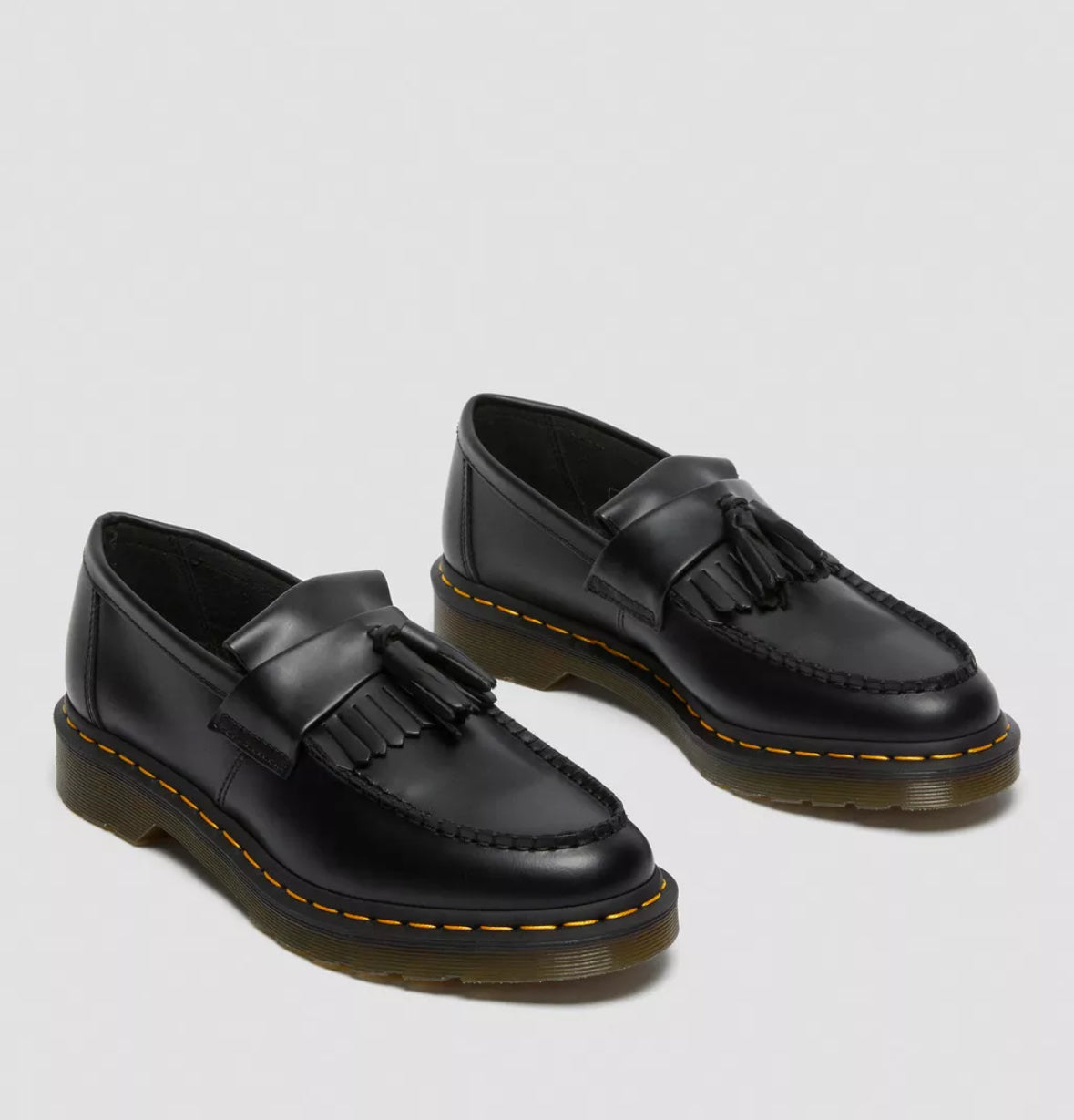 Dr.Martens Adrian Black Smooth 22209001