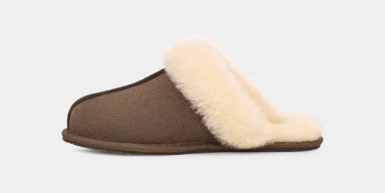 UGG Scuffette II Hausschuh Espresso 1106872