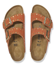 Lade das Bild in den Galerie-Viewer, Birkenstock Arizona Rivet Dark Rust 1029513
