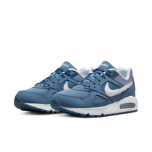 Lade das Bild in den Galerie-Viewer, Nike Air Max IVO Ocean Fog White 580518-414
