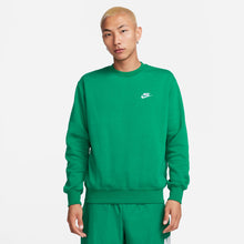 Lade das Bild in den Galerie-Viewer, Nike Sportswear Club Sweatshirt Fleece Malachite BV2662-365
