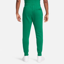 Lade das Bild in den Galerie-Viewer, Nike Sportswear Club Jogginghose Fleece Malachite BV2671-365
