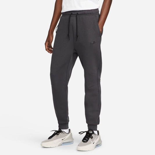 Nike Sportswear Tech Fleece Jogginghose Anthra FB8002-060