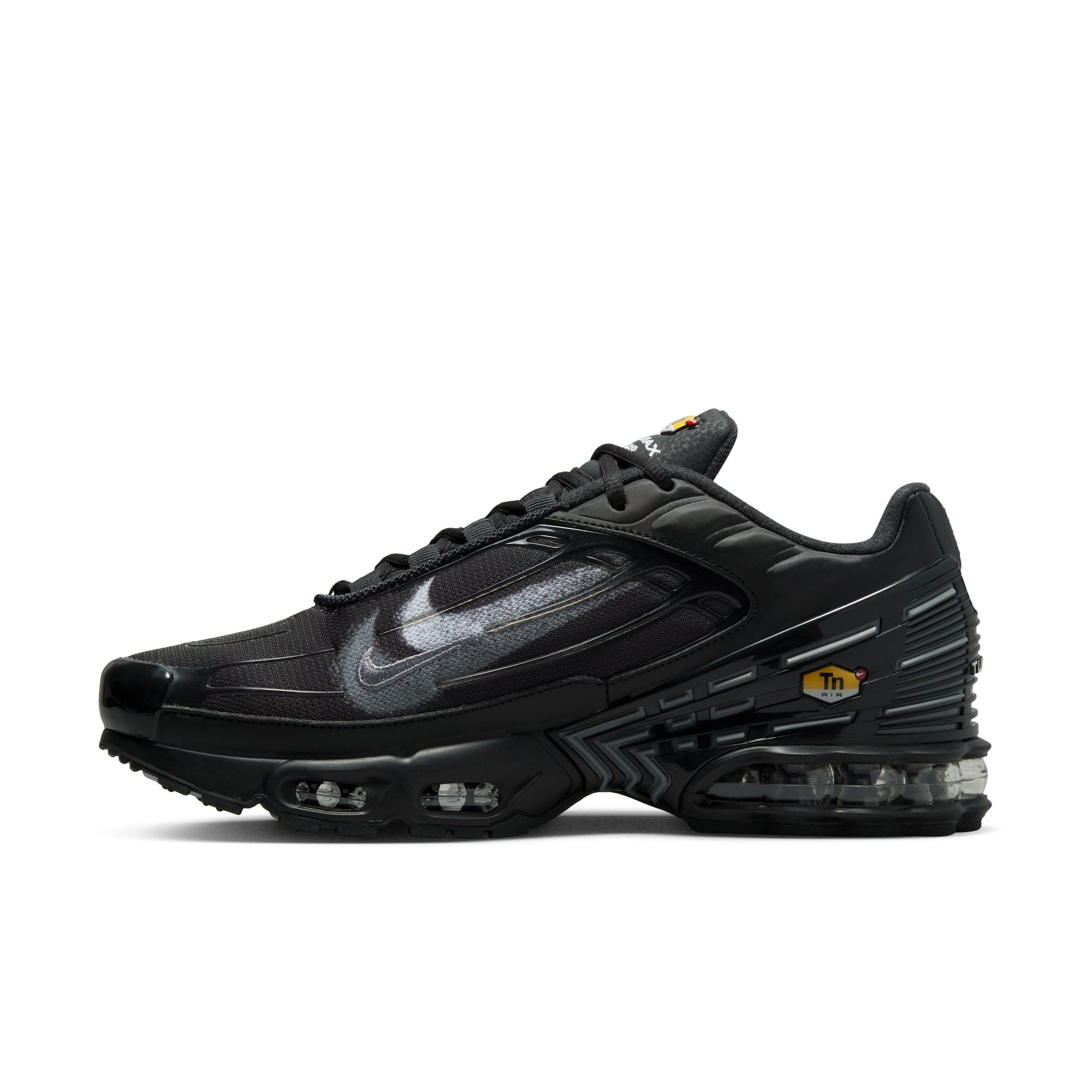 Air max plus black metallic gold deals