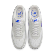 Lade das Bild in den Galerie-Viewer, Nike Court Vision Low white photon dust blue FN4019-001
