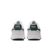 Lade das Bild in den Galerie-Viewer, Nike Court Vision Low White Vintage Green FV9952-101
