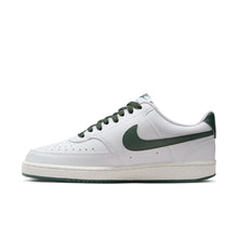 Lade das Bild in den Galerie-Viewer, Nike Court Vision Low White Vintage Green FV9952-101
