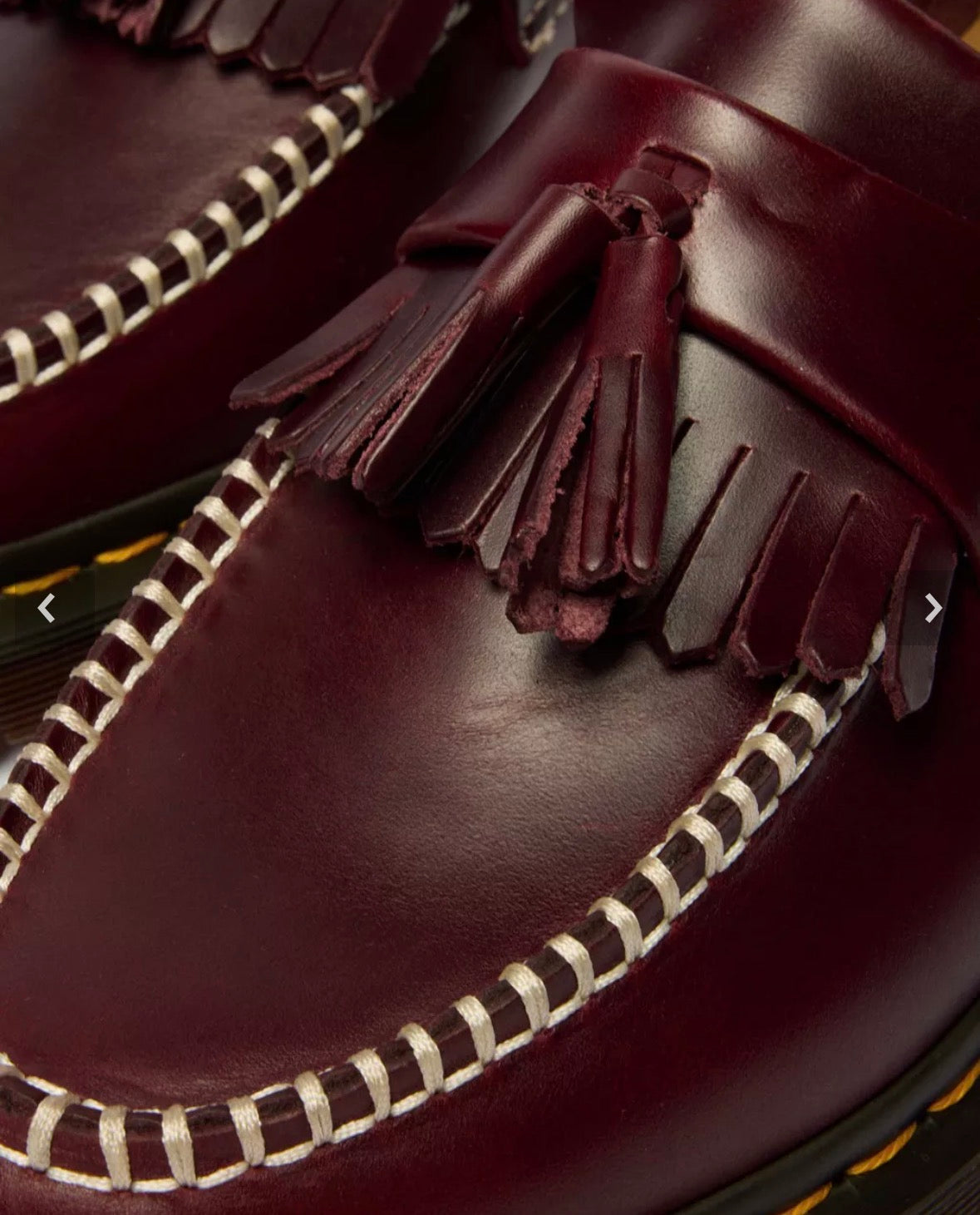 Dr.Martens Adrian Cherry Red Orleans 42849600